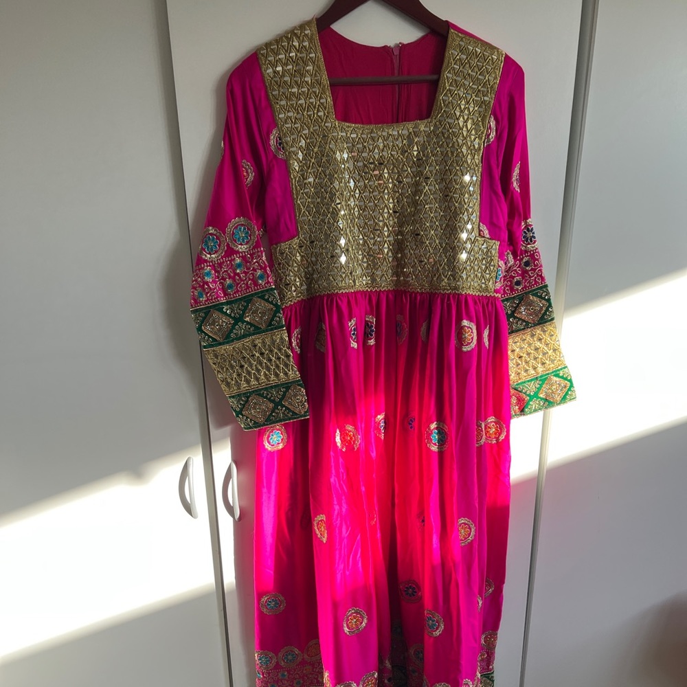 Afghan clothes